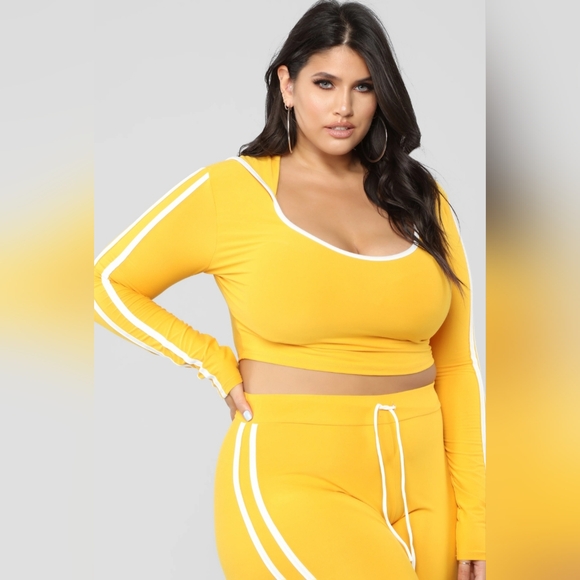 Fashion Nova Running Plays Matching Set, Plus Size 2X - Picture 2 of 8